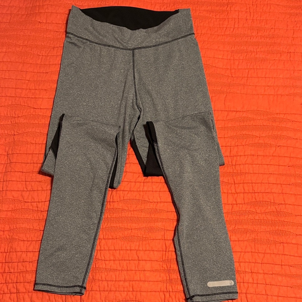 Cuddl Duds Women's Gray Leggings
